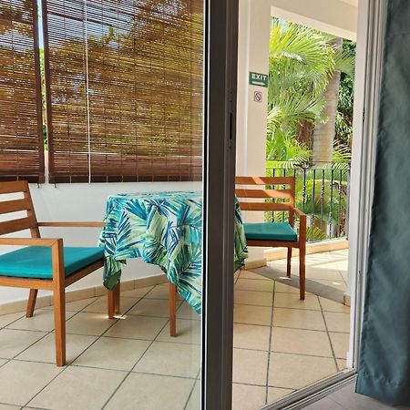 La Perla Holiday Apartments Pereybere Beach Buitenkant foto